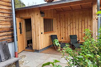 Eigene Außensauna in der Berghütte